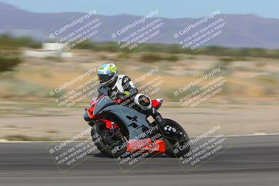 media/Sep-25-2023-Moto Forza (Mon) [[81ffa65e0a]]/B-C Group/Session 2 (Turn 8)/